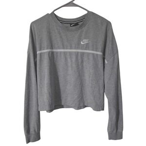 Nike Gray Cropped Athletic Long Sleeve T-Shirt Top Women's Size M
